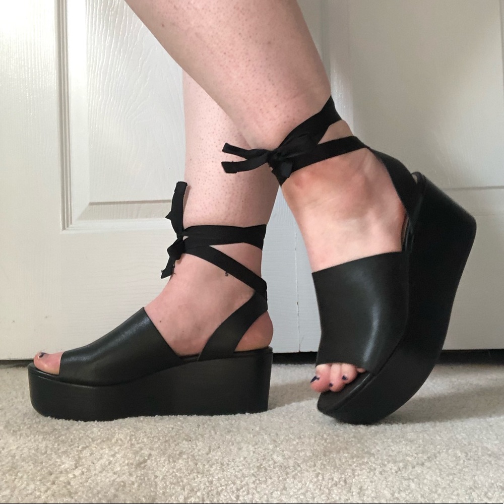 Topshop Flatform Lace Up Sandals